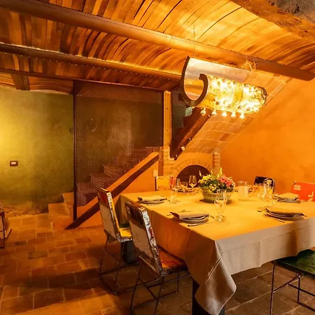 Casa Della Fata Dove Il Lusso Incontra La Favola Monforte dʼAlba