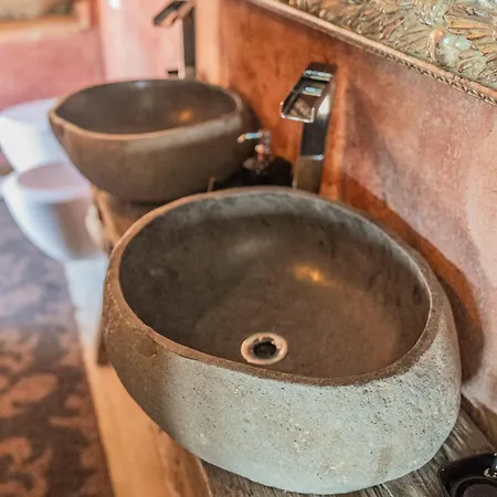 Apartment Casa Della Fata Dove Il Lusso Incontra La Favola Monforte dʼAlba