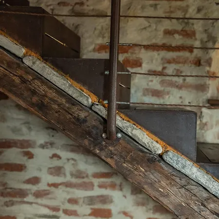 Casa Della Fata Dove Il Lusso Incontra La Favola Monforte dʼAlba